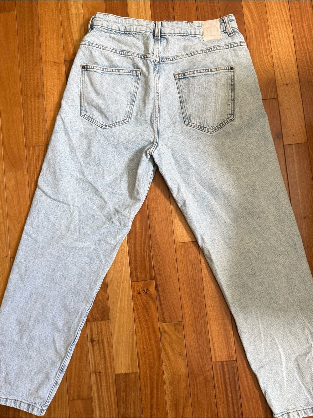 Zara High Rise Jeans - Picture 3 of 5
